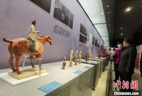 圖為展覽現(xiàn)場(chǎng)?！●T志軍 攝